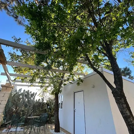 Tenuta La Monaca Agroturismo Aradeo