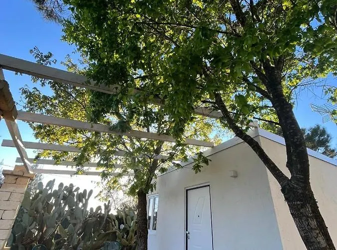 Tenuta La Monaca Vakantieboerderij Aradeo